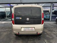 Gebraucht Fiat Doblò 90 PS (66 kW) 2010 Gold Van / Kleinbus