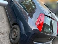 Second-hand Fiat Punto 2007 Albastru Hatchback