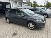 Gebraucht VW Touran Comfortline 150 PS (110 kW) 2020 Grau Van / Kleinbus