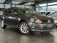 Gebraucht VW Golf VII LOUNGE 110 PS (80 kW) 2016 Violett Limousine