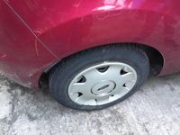 Gebraucht Ford Fiesta 82 PS (60 kW) 2009 Rot Kleinwagen