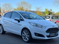 Gebraucht Ford Fiesta Titanium 101 PS (74 kW) 2014 Weiß Kleinwagen