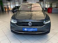 Gebraucht VW Tiguan Active 131 PS (96 kW) 2022 Grau SUV
