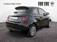 Gebraucht Fiat 500e Action 69 kW (95 PS) 2023 Schwarz