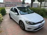 Gebraucht VW Golf VII Comfortline 131 PS (96 kW) 2019 Weiß Limousine
