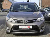 Gebraucht Toyota Verso Comfort 111 PS (81 kW) 2014 Grau Van / Kleinbus