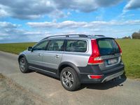 Gebraucht Volvo XC70 Standard 181 PS (133 kW) 2016 Silber Kombi