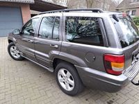 gebraucht Jeep Grand Cherokee Overland 4.7 V8 258 PS H.O. LPG