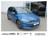 Gebraucht VW Touran Active 150 PS (110 kW) 2023 Blau Van / Kleinbus