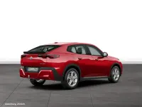 Gebraucht BMW X2 156 PS (114 kW) 2025 Rot SUV