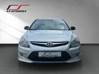 Gebraucht Hyundai i30 Edition 90 PS (66 kW) 2011 Silber Limousine