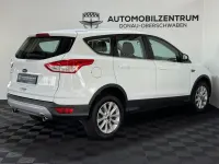 Gebraucht Ford Kuga Titanium 150 PS (110 kW) 2016 Weiß SUV