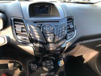 gebraucht Ford Fiesta 5-Türer Titanium Klima Shz beh. Frontsch