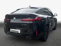 Gebraucht BMW X4 Performance 286 PS (210 kW) 2024 Saphirschwarz metallic SUV