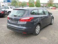 Gebraucht Ford Focus Trend 101 PS (74 kW) 2014 Grau Kombi