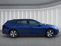 Neu VW Passat 150 PS (110 kW) 2025 Blau Kombi