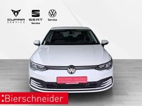 Gebraucht VW Golf VIII Pro 116 PS (85 kW) 2024 Weiß Limousine