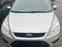 Gebraucht Ford Focus 101 PS (74 kW) 2010 Silber Kombi
