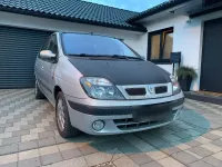 Używany Renault Scénic Expression 107 KM (78 kW) 2002 Srebrny Minivan
