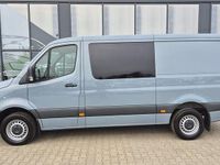 Gebraucht Mercedes Sprinter 190 PS (139 kW) 2023 Grau Van