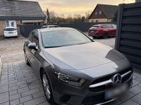 Gebraucht Mercedes A180 136 PS (100 kW) 2020 Grau Kleinwagen