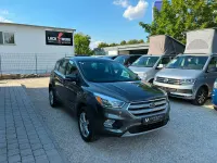 Gebraucht Ford Kuga Trend 150 PS (110 kW) 2017 Grau SUV
