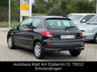 Gebraucht Peugeot 206+ 60 PS (44 kW) 2010 Schwarz Kleinwagen