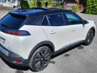 Second-hand Peugeot e-2008 GT 100 kW (136 CP) 2021 Alb SUV