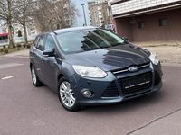 Gebraucht Ford Focus 140 PS (102 kW) 2013 Grau Kombi