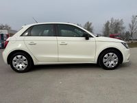 Second-hand Audi A1 90 CP (66 kW) 2014 Alb Hatchback