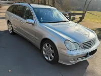 Gebraucht Mercedes C200 Avantgarde 163 PS (119 kW) 2005 Silber Kombi