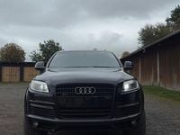 Second-hand Audi Q7 400 CP (294 kW) 2007 Negru SUV
