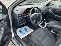gebraucht Toyota Avensis Sol 2.0-l-VVT-i( nur 68Tkm*1 Hand*Klima)