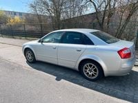 Gebraucht Audi A4 131 PS (96 kW) 2004 Silber Limousine
