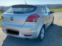 Gebraucht Kia Ceed 109 PS (80 kW) 2009 Silber Kleinwagen