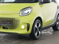 Gebraucht Smart ForTwo Electric Drive Exclusive 60 kW (82 PS) 2024 Bodypanels in lime green uni Cabrio