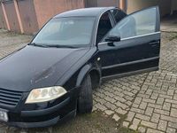 Gebraucht VW Passat 116 PS (85 kW) 2002 Schwarz Limousine