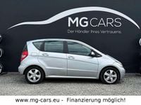 Gebraucht Mercedes A180 109 PS (80 kW) 2012 Polarsilber Limousine