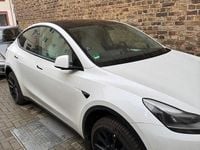 Gebraucht Tesla Model Y Long Range RWD 254 kW (346 PS) 2024 Weiß SUV