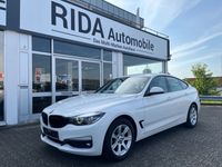 Gebraucht BMW 318 Sport Line 150 PS (110 kW) 2017 Weiß Limousine