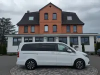 Gebraucht Mercedes EQV300 150 kW (204 PS) 2021 Weiß Van / Kleinbus
