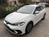 Gebraucht VW Polo Active 80 PS (58 kW) 2022 Weiß Kleinwagen