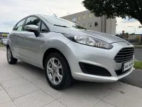 Gebraucht Ford Fiesta Trend 80 PS (58 kW) 2015 Grau Kleinwagen