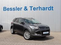 Gebraucht Ford Kuga Titanium 120 PS (88 kW) 2016 Grau SUV