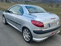 Gebraucht Peugeot 206 CC 136 PS (100 kW) 2002 Silber Cabrio
