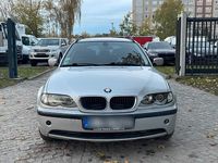 Gebraucht BMW 318 143 PS (105 kW) 2003 Silber Kombi