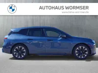 Neu BMW iX Sport Line 300 kW (408 PS) 2026 Blau SUV