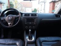 Gebraucht VW Jetta Highline 160 PS (117 kW) 2013 Schwarz Limousine