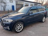 Gebraucht BMW X5 258 PS (189 kW) 2014 Blau SUV