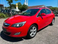 Gebraucht Opel Astra 140 PS (102 kW) 2010 Rot Kleinwagen